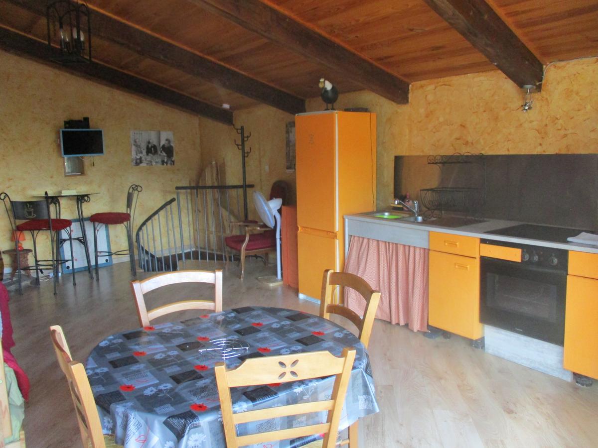 Ferme Des Combettes Bed and Breakfast Saint-Péray Εξωτερικό φωτογραφία